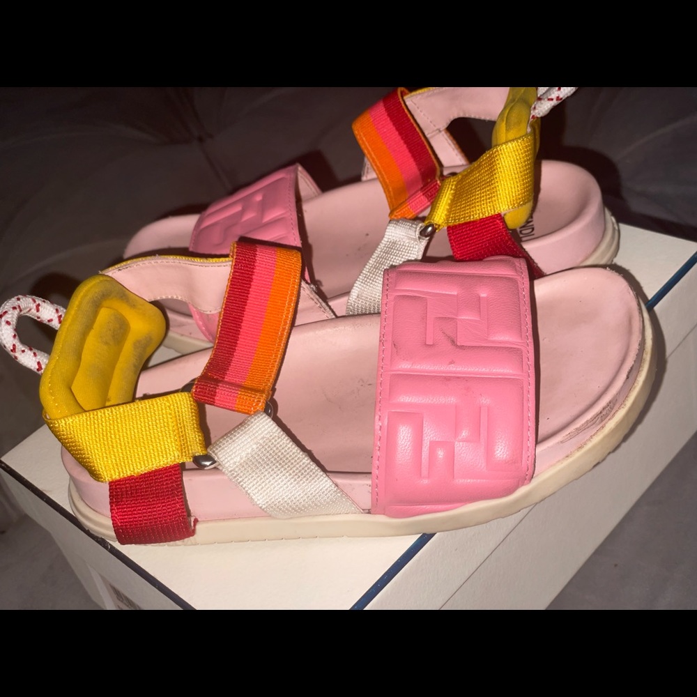 Kids fendi sandal